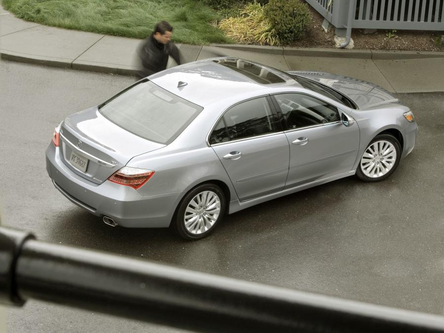  Acura RL (KB2) 2011 года  (фото 3 из 9)